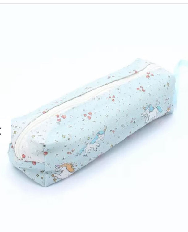 Picture of 7009 / 0096 UNICORN PRINT PENCIL CASE 18X6X5CM